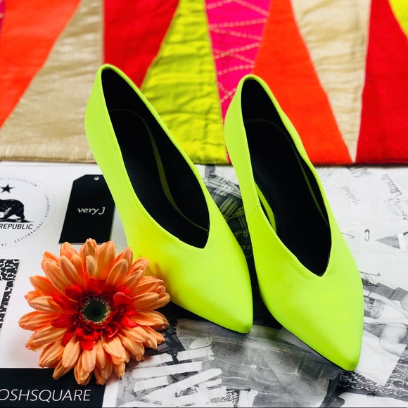 lime green kitten heels